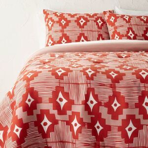 Elegant Red and White Duvet Cover Set